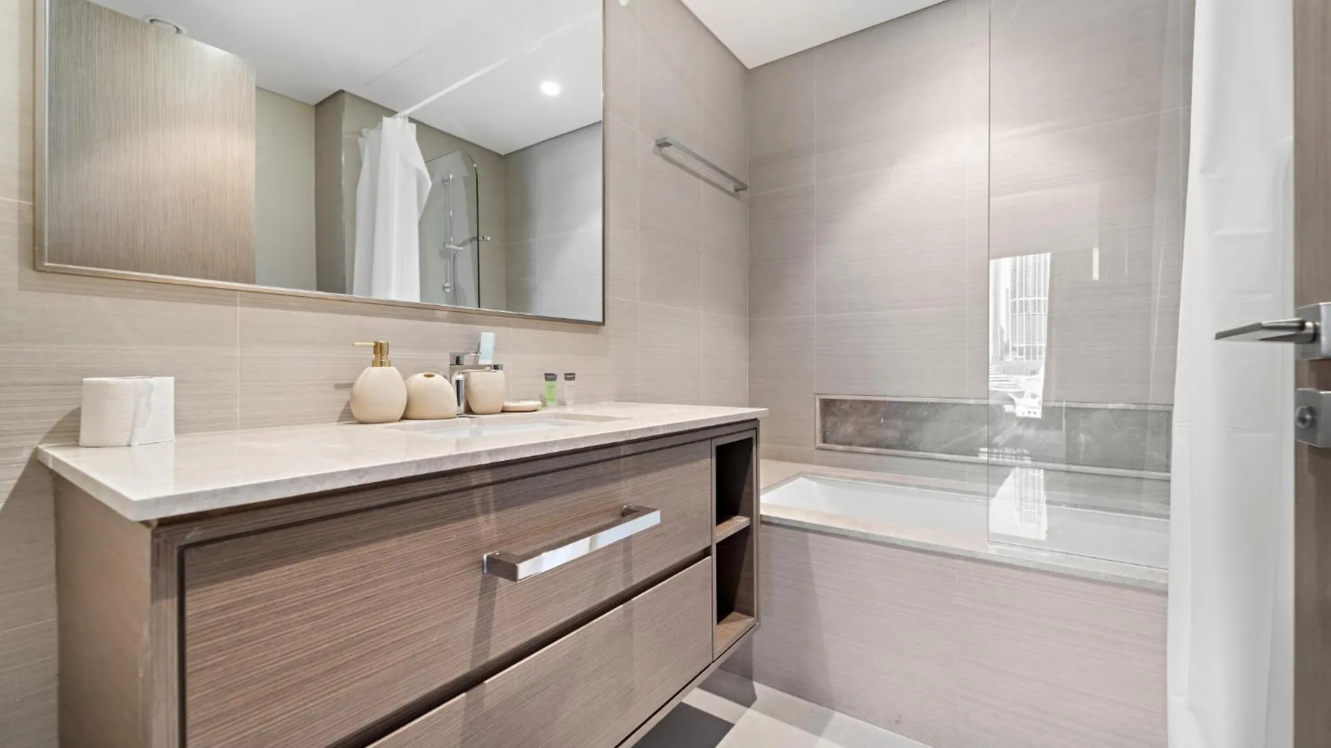 Luxurious 2Br With Full Burj Khalifa And Fountain View Apartman Dubaj 0*,